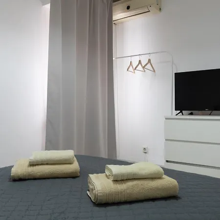 Blife Martinya Private In Olhão