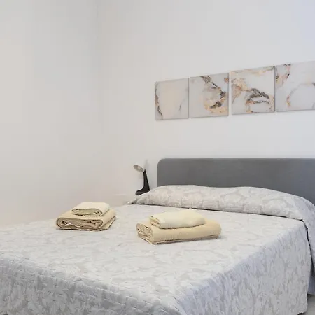 Blife Martinya House - Private And