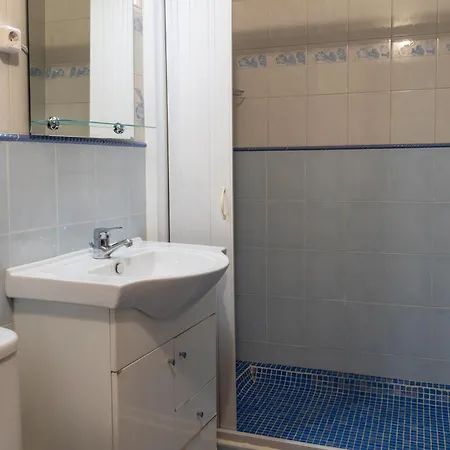 Quarto em Acomodações Particulares Blife Martinya House - Private And